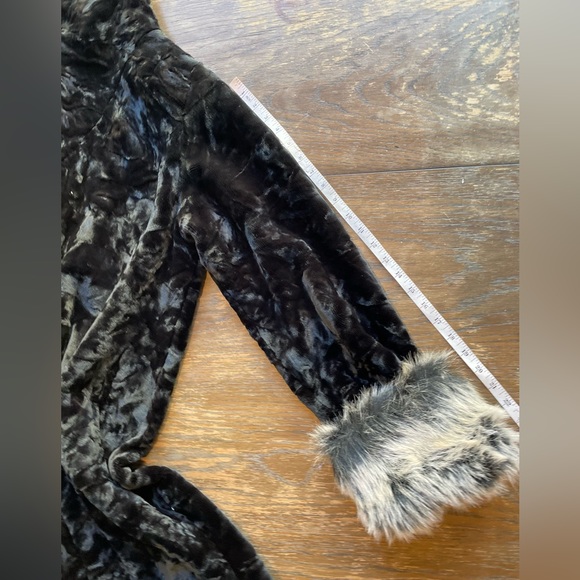 American Vintage Black and Gray Faux Fur Pea Coat - Picture 12 of 16